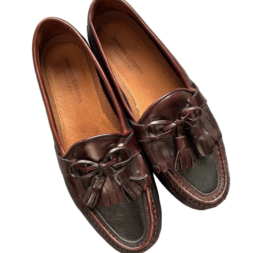 Johnston & Murphy Aragon II Italian Tassel Loafers Men’s 7.5 / Women’s 9